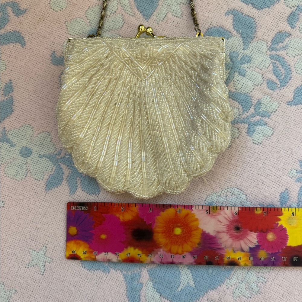 VTG La Regale Elegant Cream Beaded Clutch - Picture 10 of 10